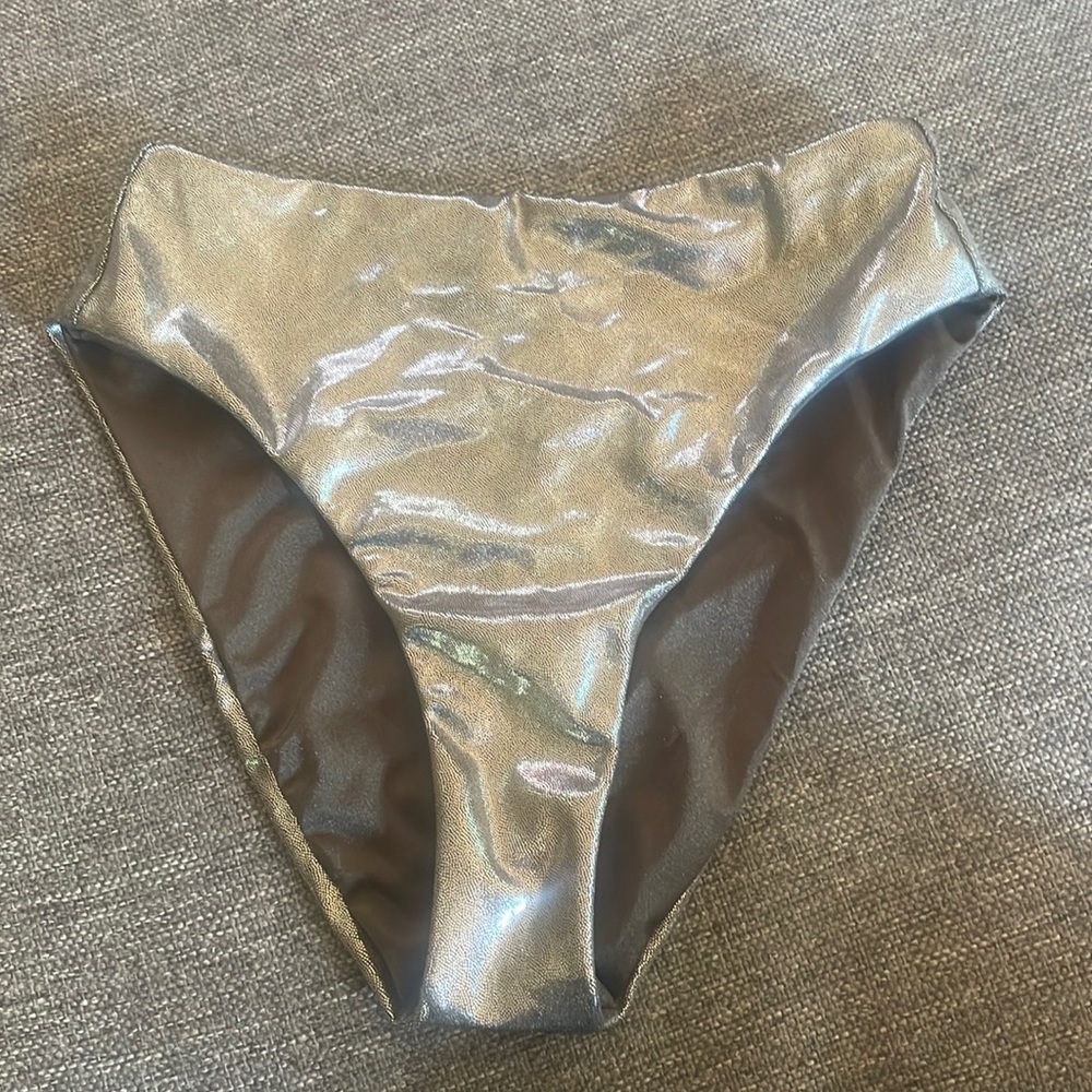 Good american good waist metallic bikini bottoms